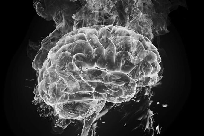the effects of smoking on the brain and the consequences of quitting